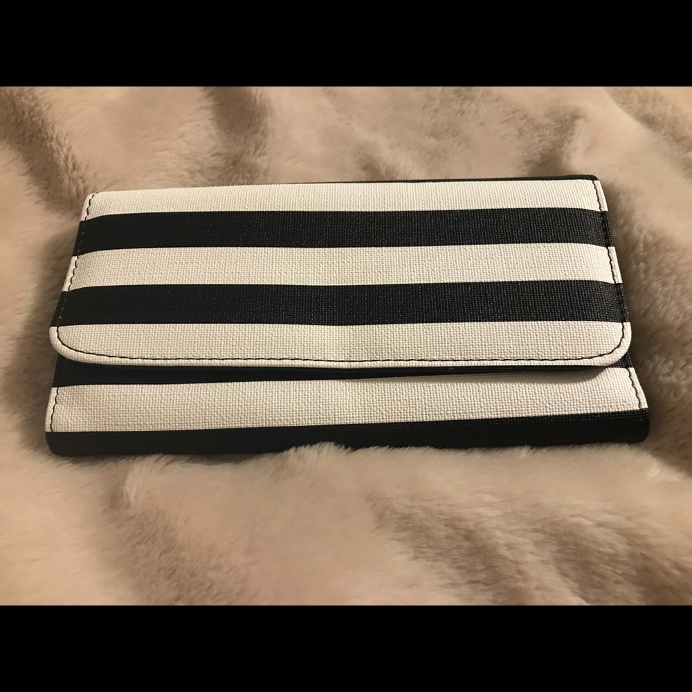 Kut from the Kloth wallet